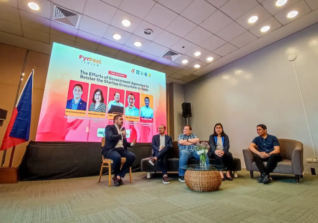 Panel discussion on government support for startups at FyrFest Iloilo
